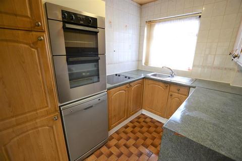 22 Costiland Drive, Bristol, BS13 8DU