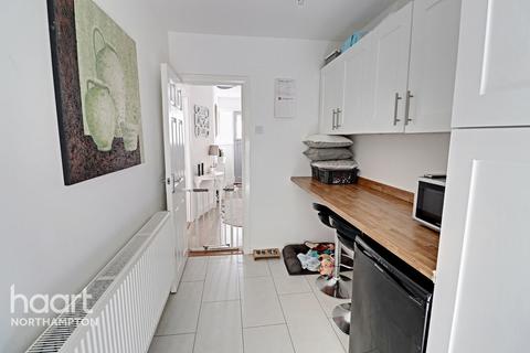 51 Bowden Road, Northampton, NN5 5LT