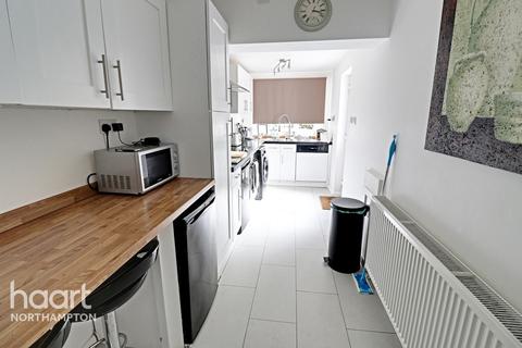 51 Bowden Road, Northampton, NN5 5LT