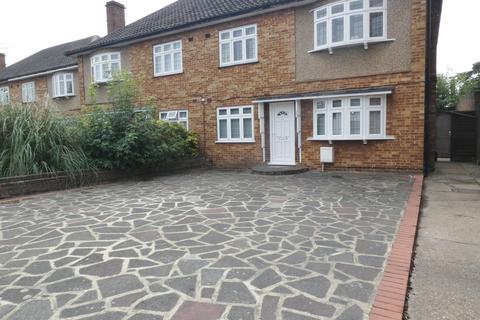12 Station Road, Gidea Park, Romford, RM2 6DA