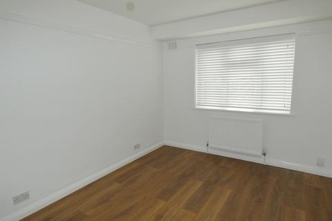 12 Station Road, Gidea Park, Romford, RM2 6DA