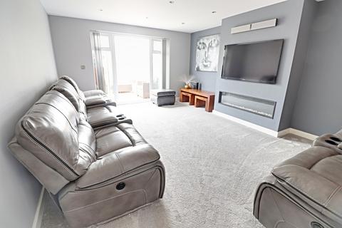 22 Cony Walk, Grange Park, Northampton, NN4 5DJ