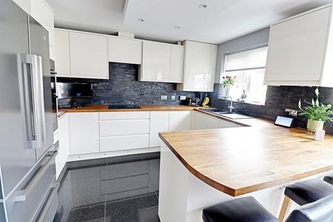 22 Cony Walk, Grange Park, Northampton, NN4 5DJ