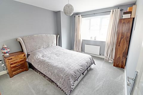 22 Cony Walk, Grange Park, Northampton, NN4 5DJ