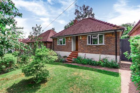 54 Eashing Lane, Godalming, GU7 2LB