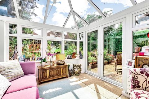 54 Eashing Lane, Godalming, GU7 2LB