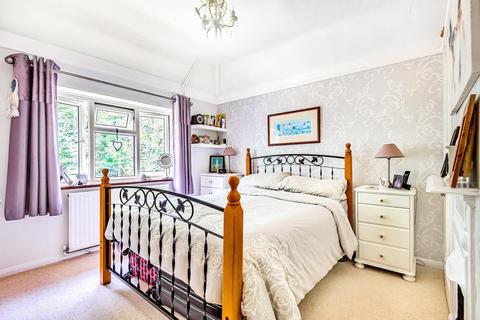 54 Eashing Lane, Godalming, GU7 2LB