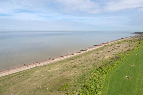 54 Beacon Hill, Herne Bay, CT6 6JN
