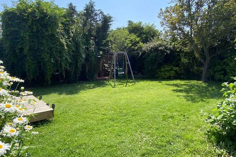 54 Beacon Hill, Herne Bay, CT6 6JN