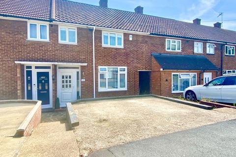 100 Dudley Road, Romford, RM3 8LL