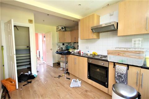 40 Miller Road, Croydon, CR0 3JY