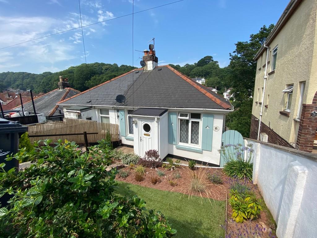 Road Paignton 2 bed semidetached bungalow £199,950
