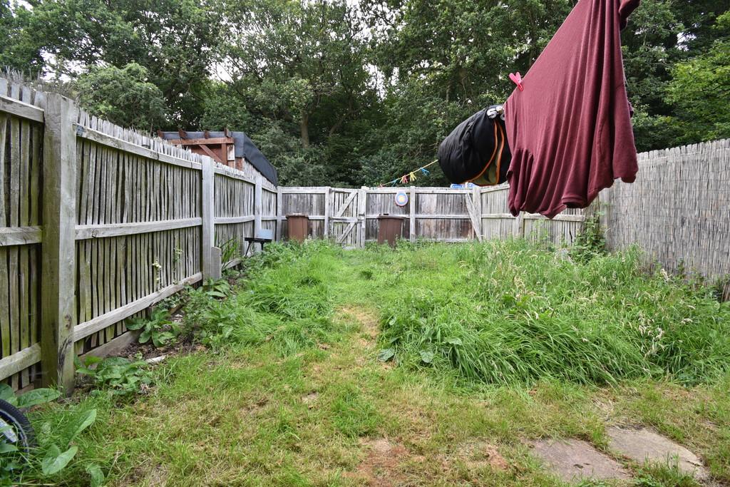 Ely Close, Stevenage 6 bed house share £270,000