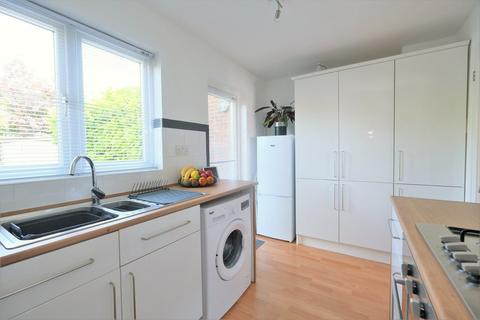 9 Doveney Close, Orpington, BR5 3WE