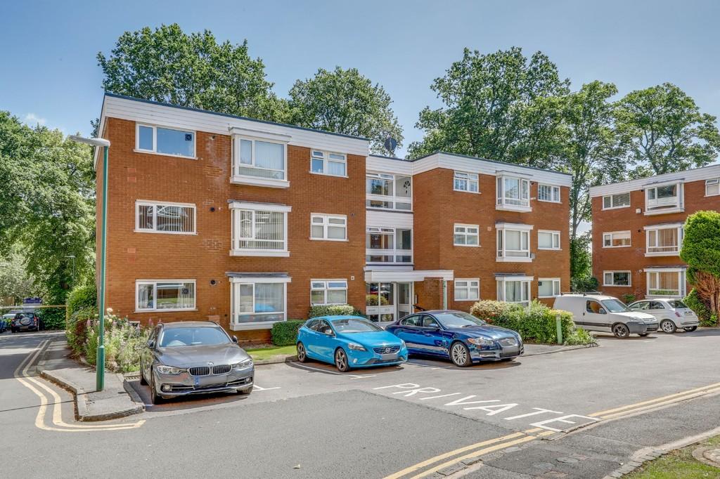 Malvern Park Avenue, Solihull 2 bed apartment £265,000