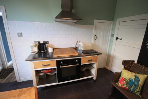 8 Fords Lane, Mow Cop, Stoke-on-trent, ST7 4NG