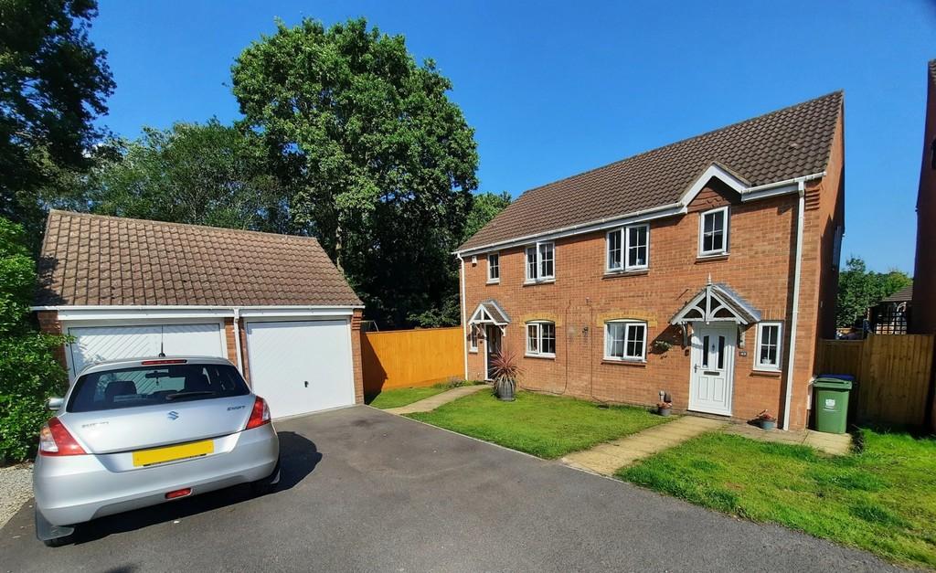 Collingworth Rise Park Gate 3 Bed Semi Detached House £305 000