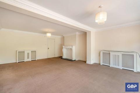 34 Mount Pleasant Road, Romford, RM5 3YL
