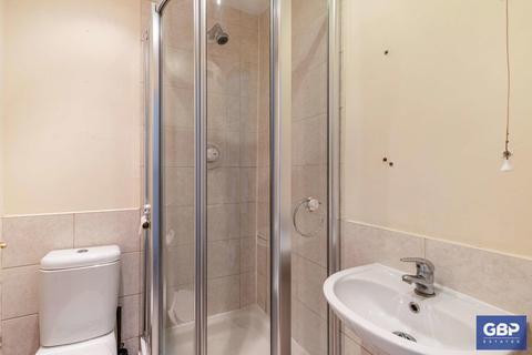 34 Mount Pleasant Road, Romford, RM5 3YL