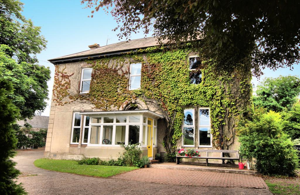 Forneth House, Castle Douglas - Williamson and Hen