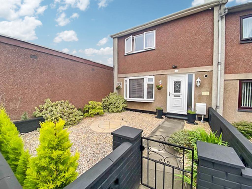 Katrine Crescent, Kirkcaldy 2 bed end of terrace house £105,000