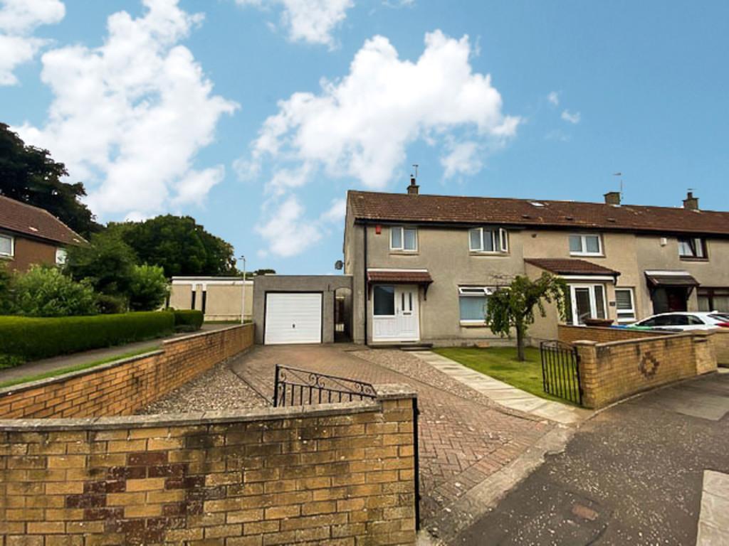 Buchan Path, South Parks, Glenrothes 3 bed end of terrace house £125,000