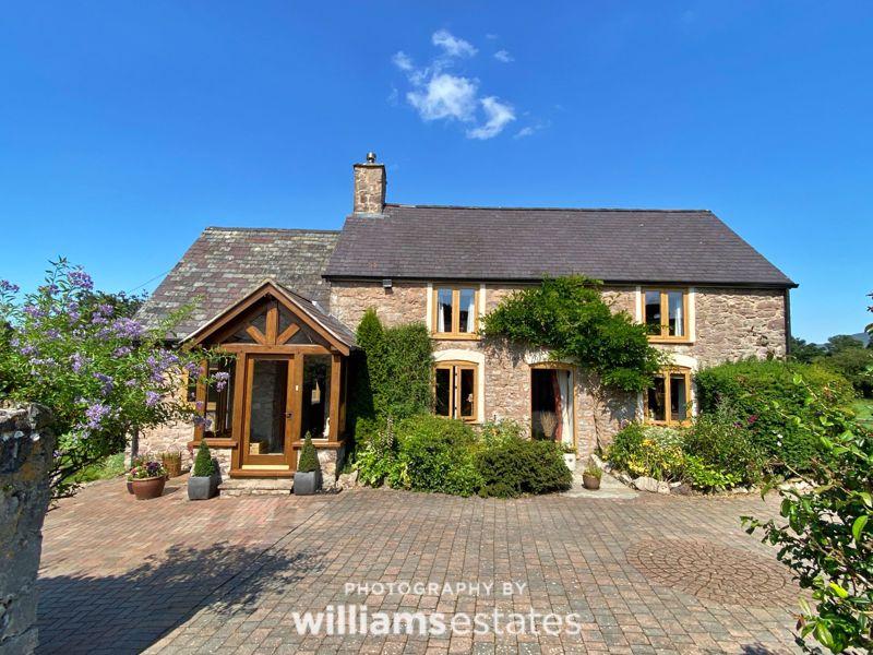 Rhewl, Ruthin 3 bed detached house £675,000