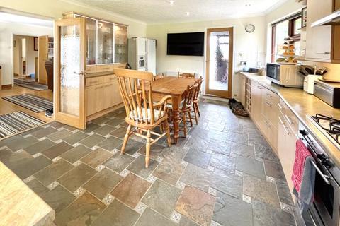 12 Bell Lane, Lanner, Redruth, TR16 6AP