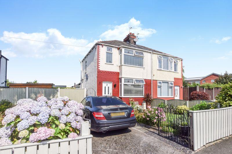 Moorfield Road, Widnes 3 bed semidetached house £160,000