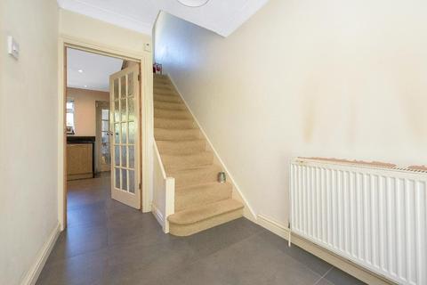 61 Warren Road, Orpington, BR6 6JF