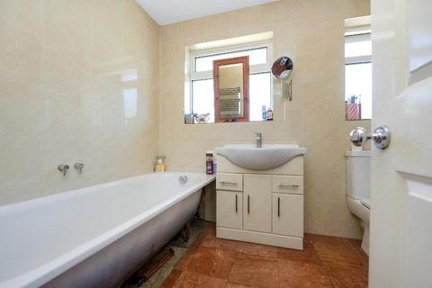61 Warren Road, Orpington, BR6 6JF