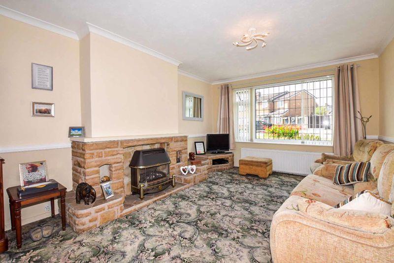 Henley Close, Bury 3 bed detached bungalow £290,000