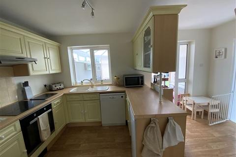 7 Ashpool Fold, Woodhouse, Sheffield, S13 7DZ
