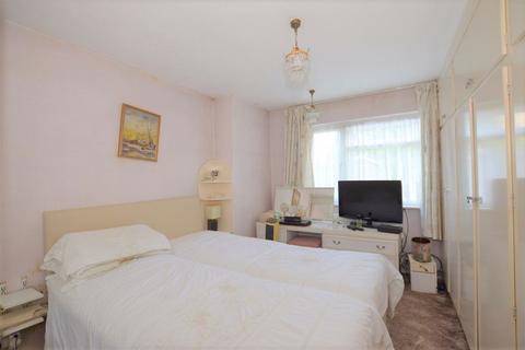 5 Beech Tree Close, Stanmore, HA7 4UB
