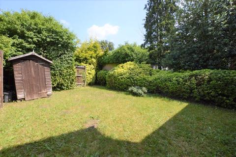 5 Beech Tree Close, Stanmore, HA7 4UB