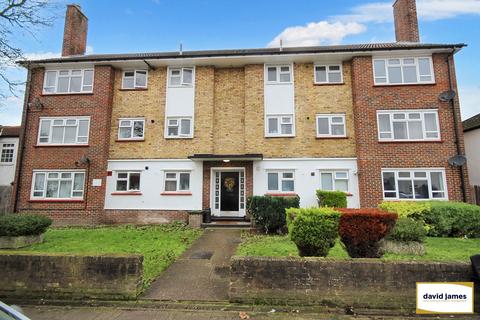 3 bedroom flat to rent, Palace Road, Bromley