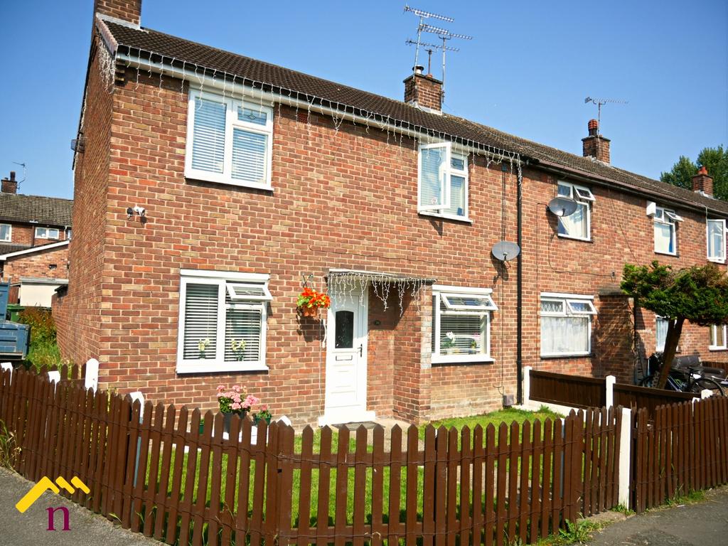Tan Y Dre, Wrexham, LL13 3 bed semidetached house £150,000