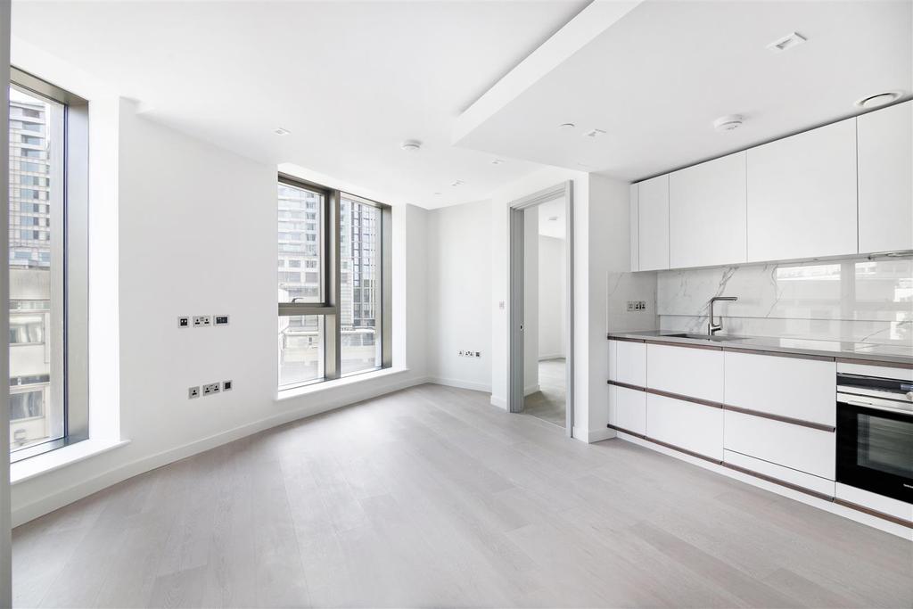 30274 gj 205 westmark tower 1.jpg