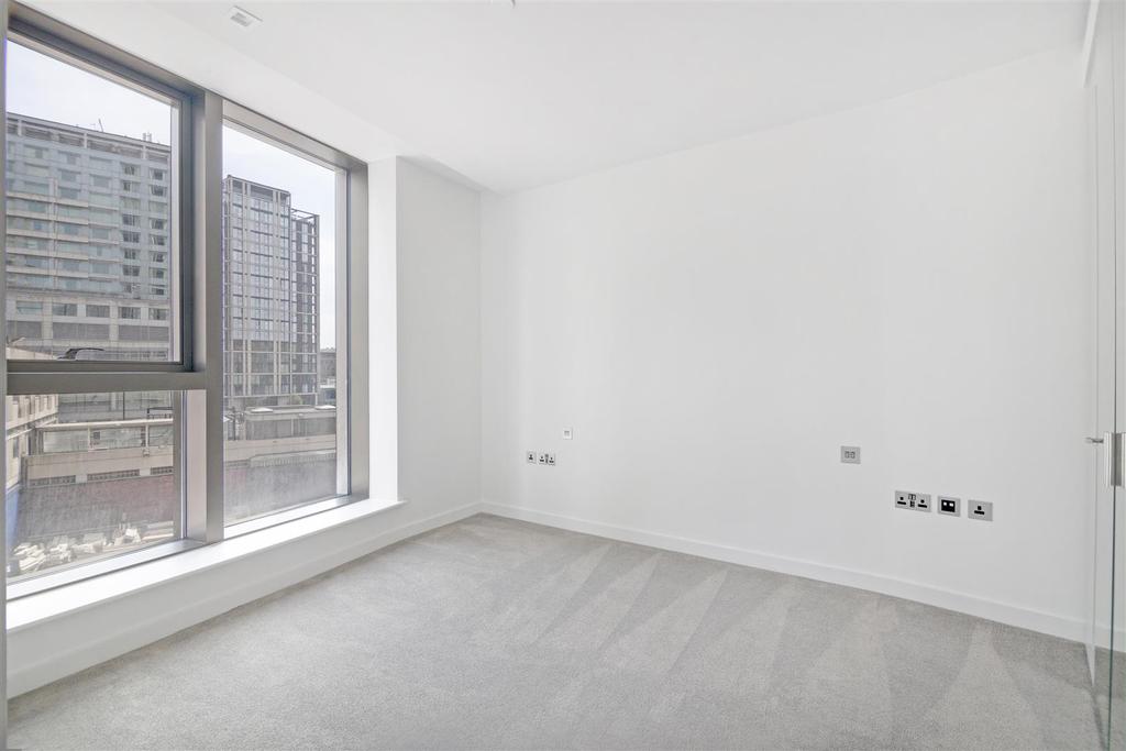 30274 gj 205 westmark tower 3.jpg