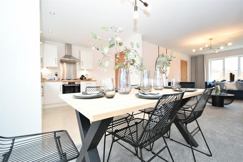 Example Dining Kitchen