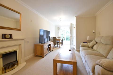 2 bedroom retirement property for sale - Calcot Priory, Bath Road, Calcot, Reading