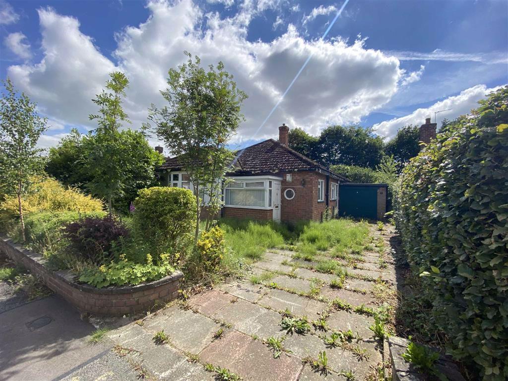 Stanneylands Drive, Wilmslow 2 bed detached bungalow £350,000