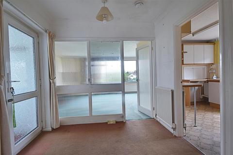 3 Lychgate Close, Bexhill-on-sea, TN40 2EW