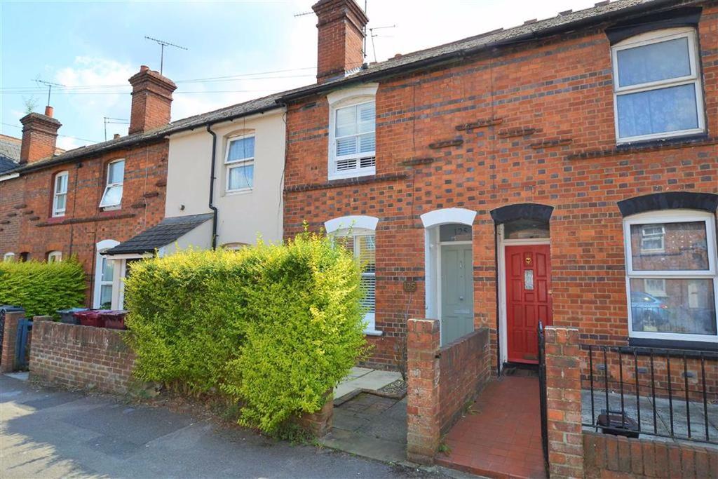 Liverpool Road, Reading 2 bed terraced house £315,000