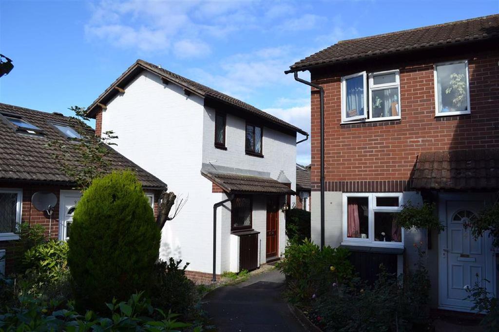 Greystone Court, Gains Park, Shrewsbury 2 bed terraced house £595 pcm (£137 pw)