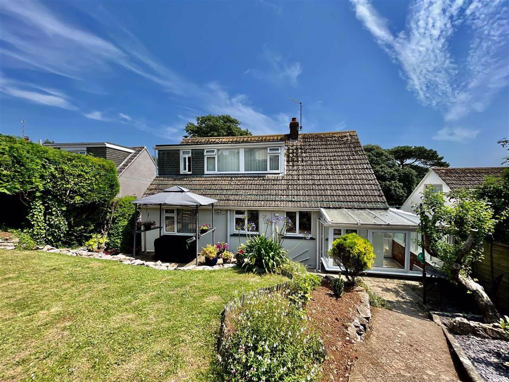 Lindthorpe Way, Copythorne, Brixham, TQ5 4 bed detached house £350,000