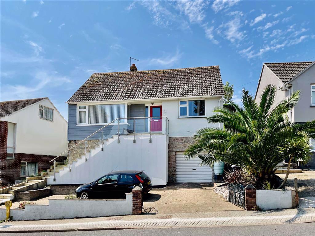 Lindthorpe Way, Copythorne, Brixham, TQ5 4 bed detached house £350,000