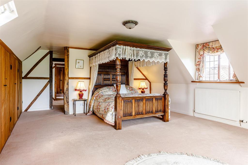 8468606-interior36.jpg