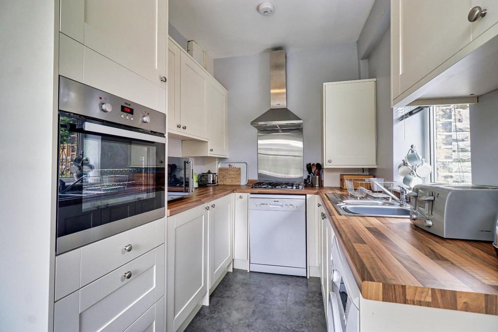 Dining kitchen