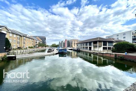 2 bedroom flat to rent, Springfield Basin, Chelmsford